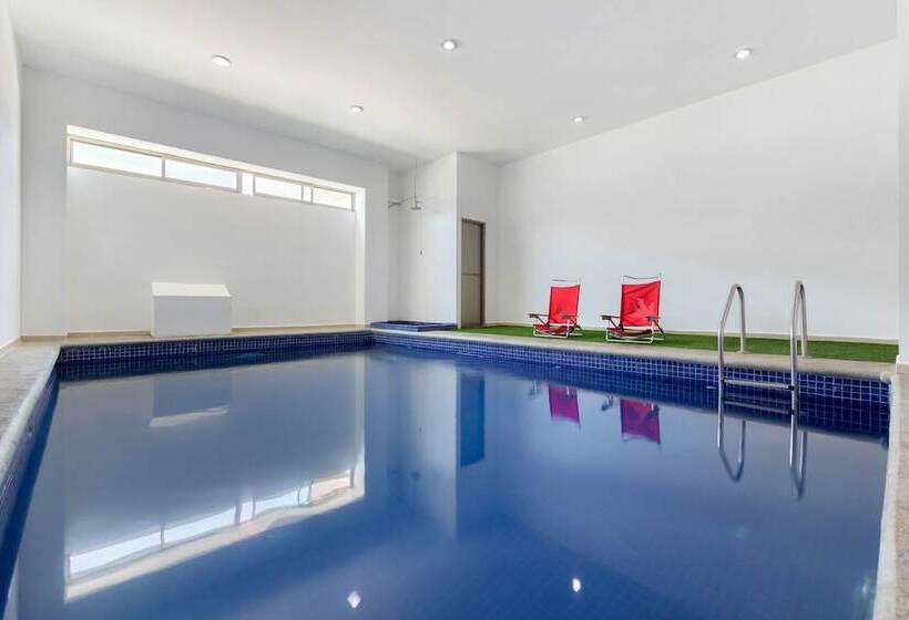 هتل Premier Inn Tuxtla