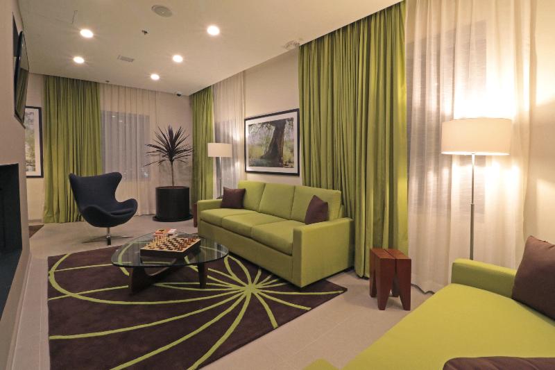 호텔 Staybridge Suites San Luis Potosi, An Ihg