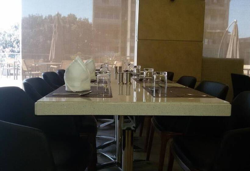 فندق Suba Elite Vadodara