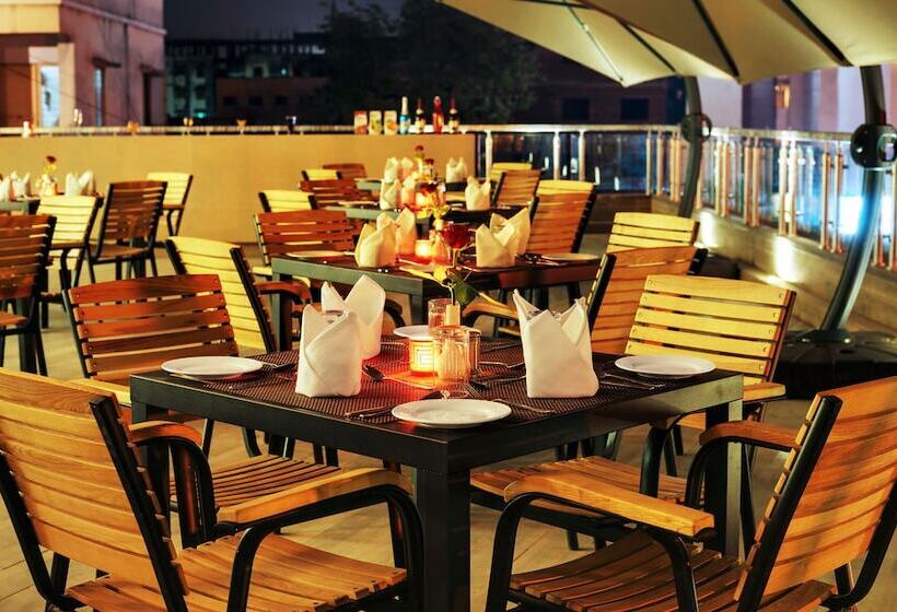 فندق Suba Elite Vadodara