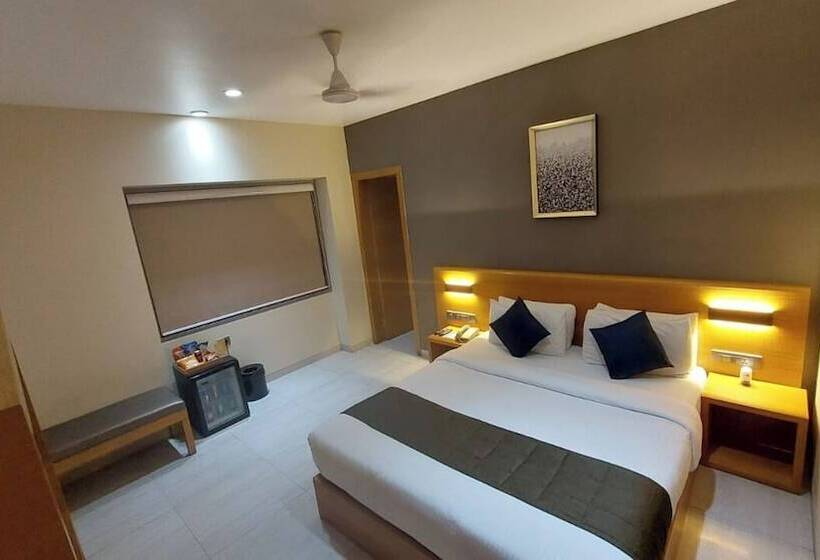 فندق Suba Elite Vadodara