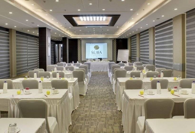 ホテル Suba Grand