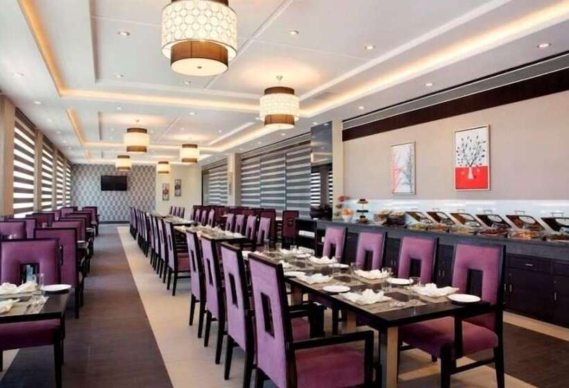 ホテル Suba Grand