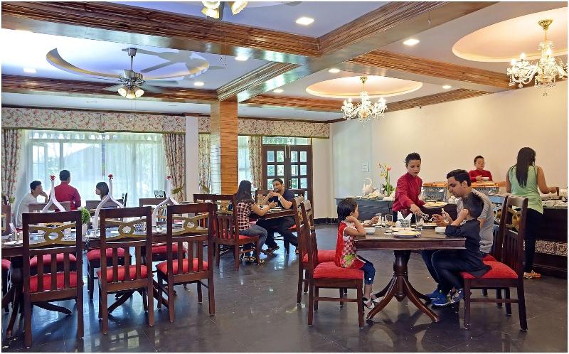 酒店 Summit Barsana Resort & Spa