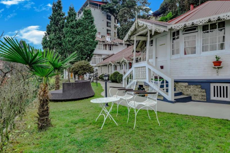 هتل Summit Swiss Heritage Resort & Spa