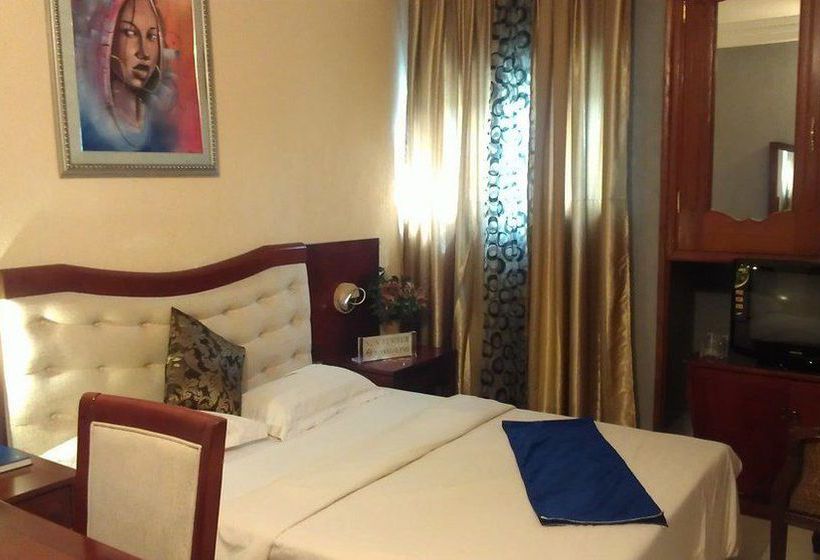 בית מלון כפרי Sun Beach