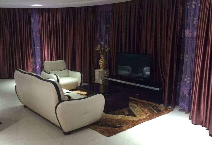 בית מלון כפרי Sun Beach