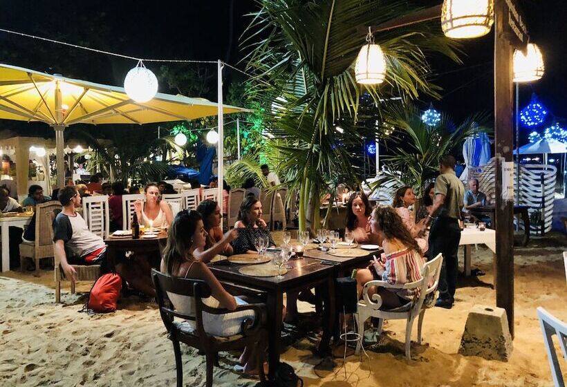 酒店 Thaproban Beach House