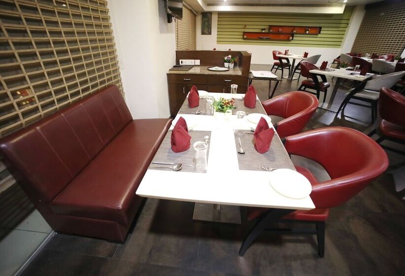 בית מלון כפרי The Byke Suraj Plaza Pure Veg, Thane