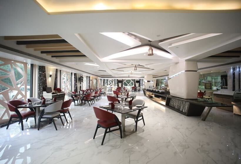 ホテル The Byke Suraj Plaza Pure Veg, Thane