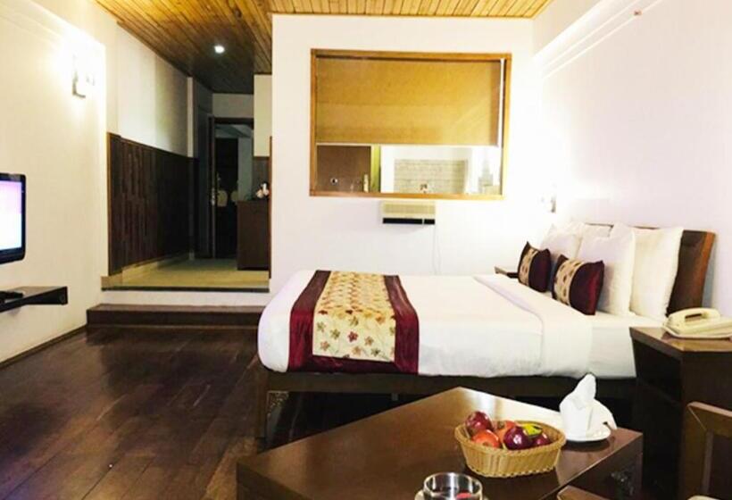 Отель The Chumbi Mountain Retreat & Spa