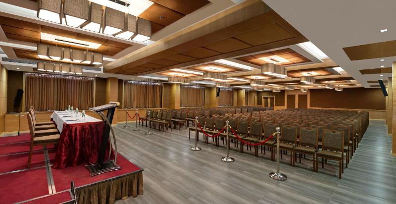 Hotel The Fern Residency Somnath