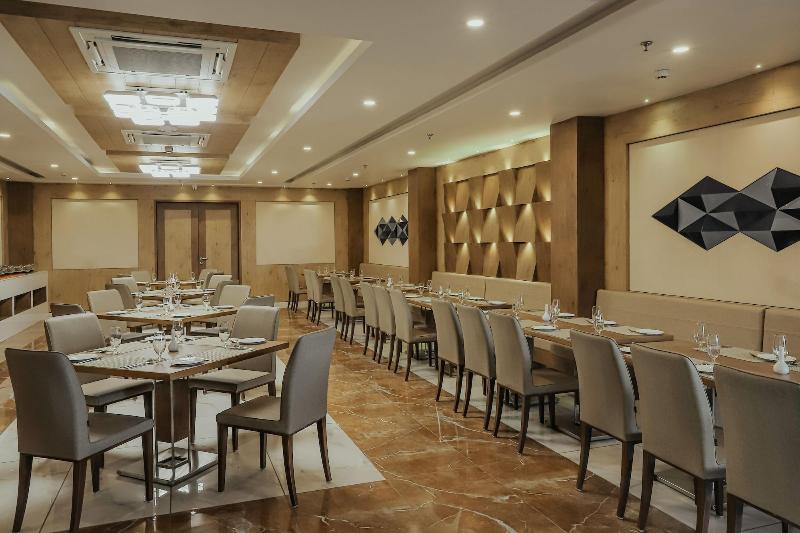 Hotel The Fern Residency Somnath