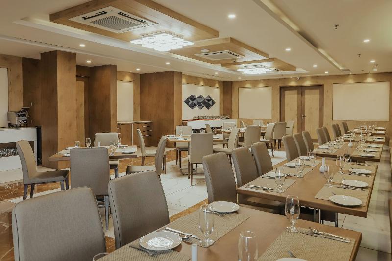 Hotel The Fern Residency Somnath