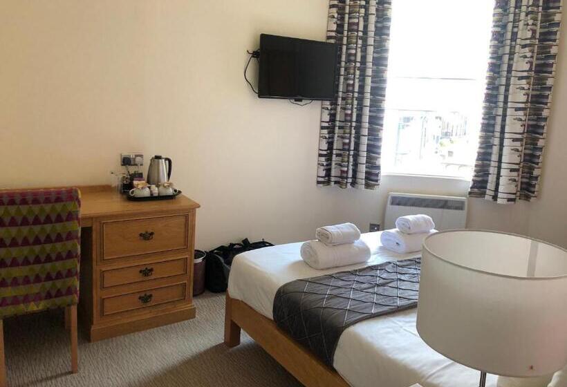 Отель The George Inn