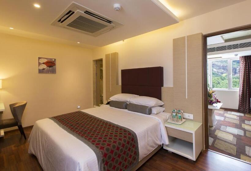 בית מלון כפרי The President