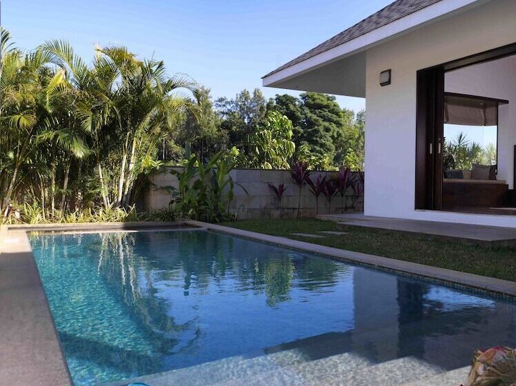 هتل The Serai Chickmagalur