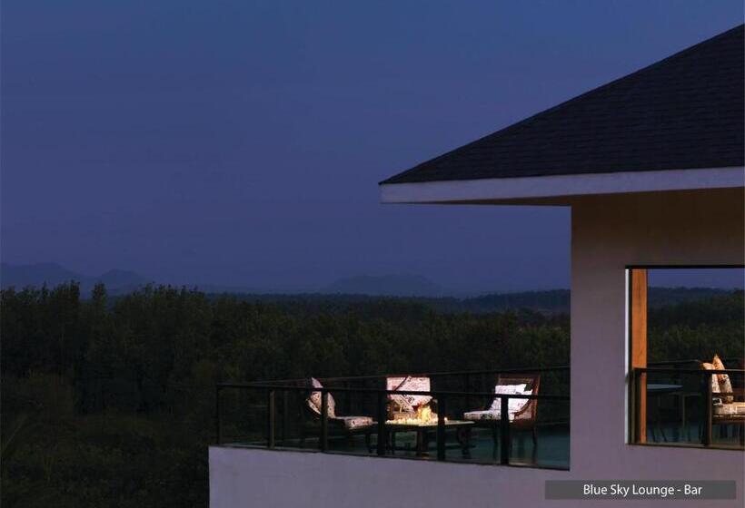 هتل The Serai Chickmagalur