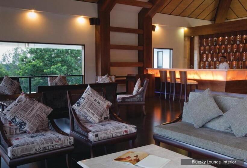 هتل The Serai Chickmagalur