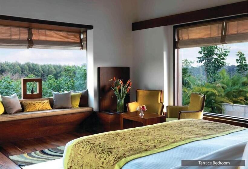 هتل The Serai Chickmagalur