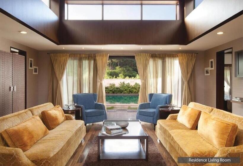 هتل The Serai Chickmagalur