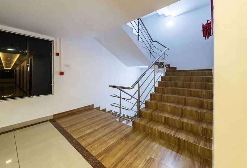 فندق Treebo South Avenue, 700 Mts From Promenade Beach