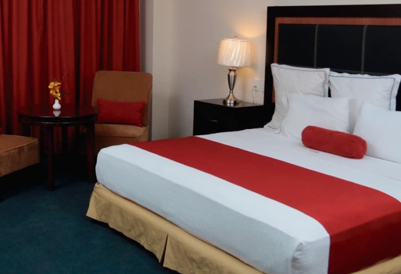 Отель Two Select