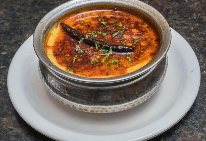 호텔 Uddhav Vilas A Family