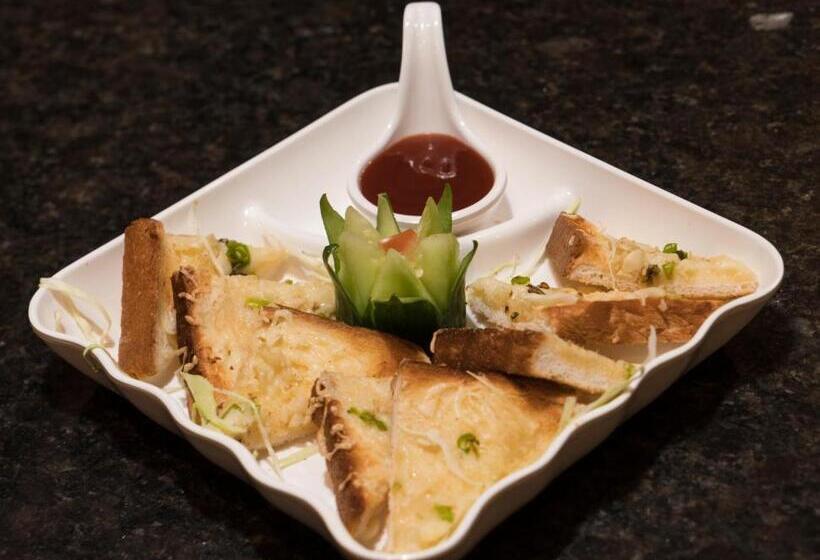 호텔 Uddhav Vilas A Family