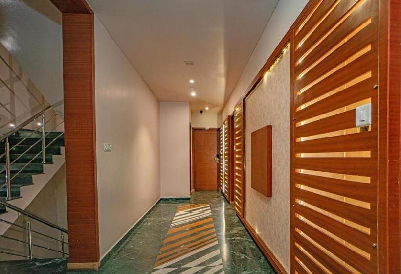 호텔 Uddhav Vilas A Family