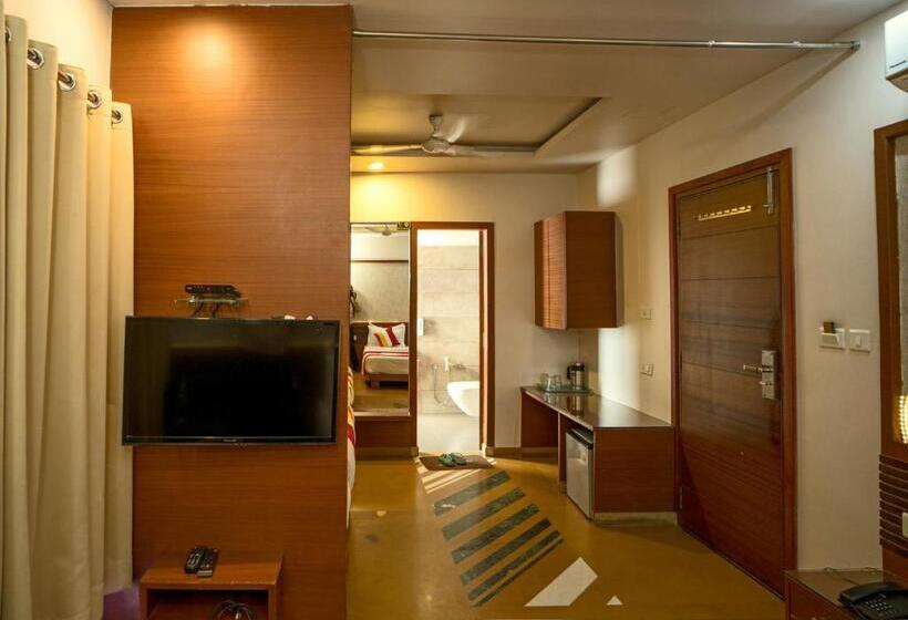 호텔 Uddhav Vilas A Family