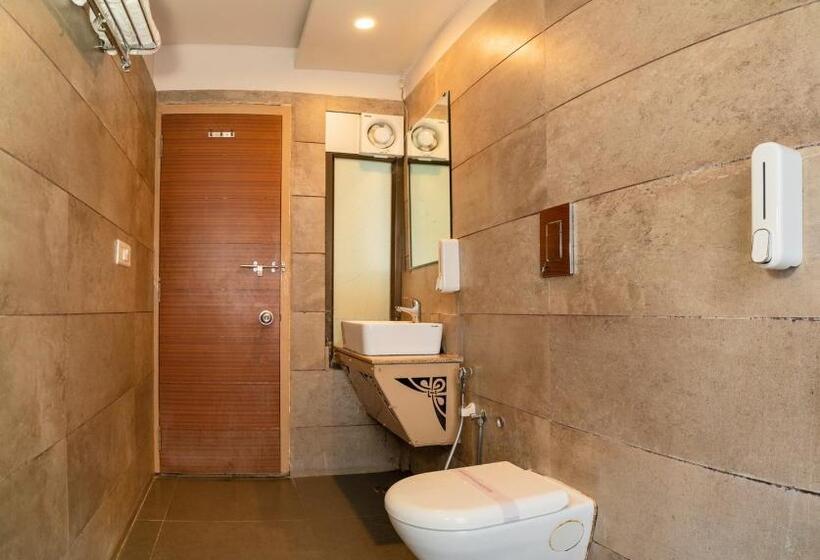 호텔 Uddhav Vilas A Family