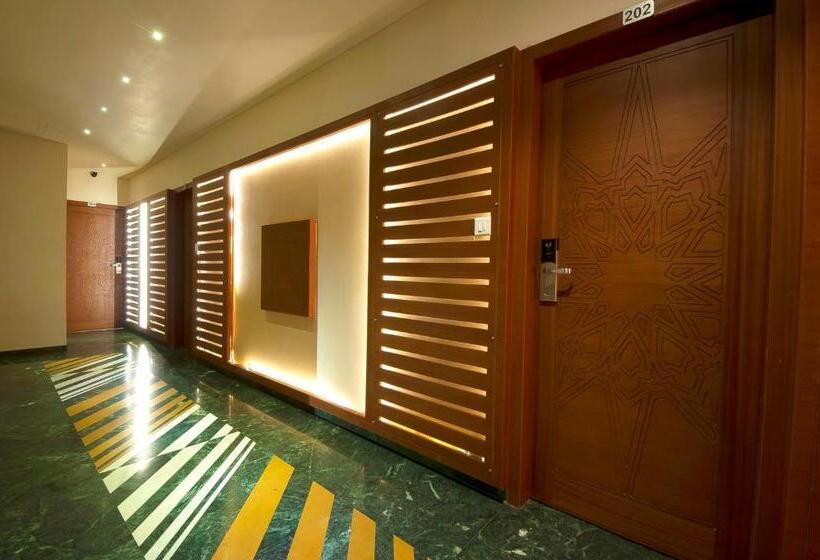 호텔 Uddhav Vilas A Family