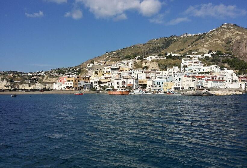 בית מלון כפרי Villa Sirena