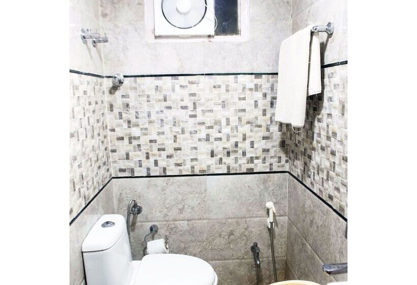 ホテル Vista Rooms At M.p Nagar