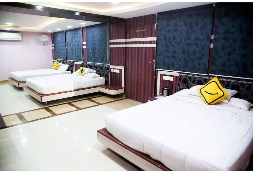 ホテル Vista Rooms At M.p Nagar