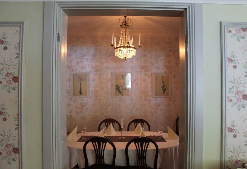 בית מלון כפרי Wanbo Herrgard