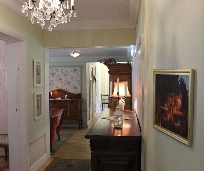 בית מלון כפרי Wanbo Herrgard