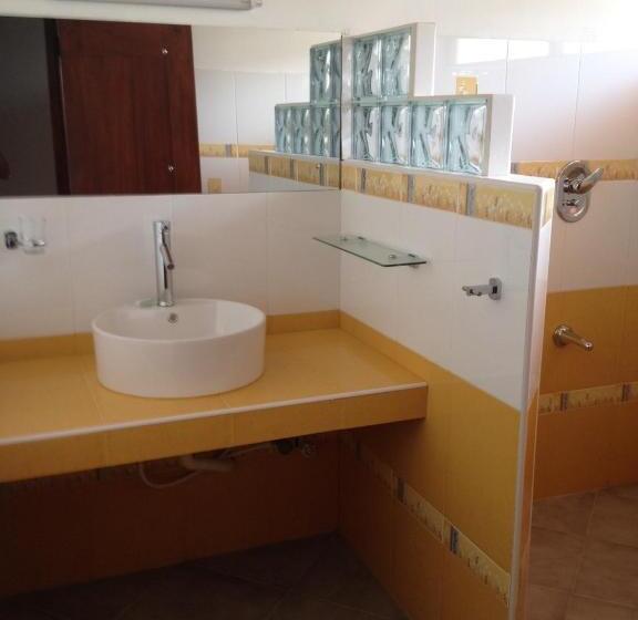 호텔 Ypsylon Tourist Resort