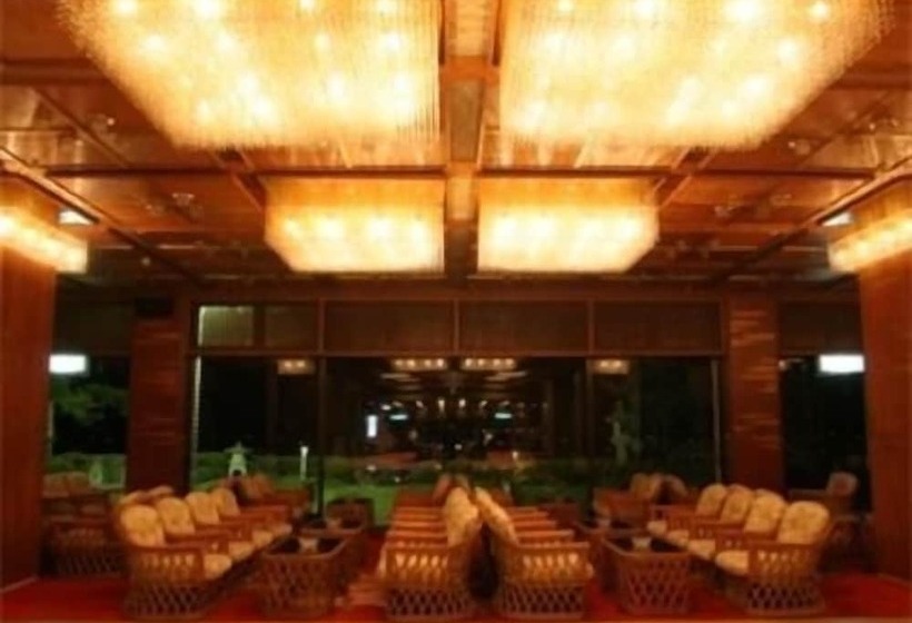 Отель Yukemurino Yado Biwanso