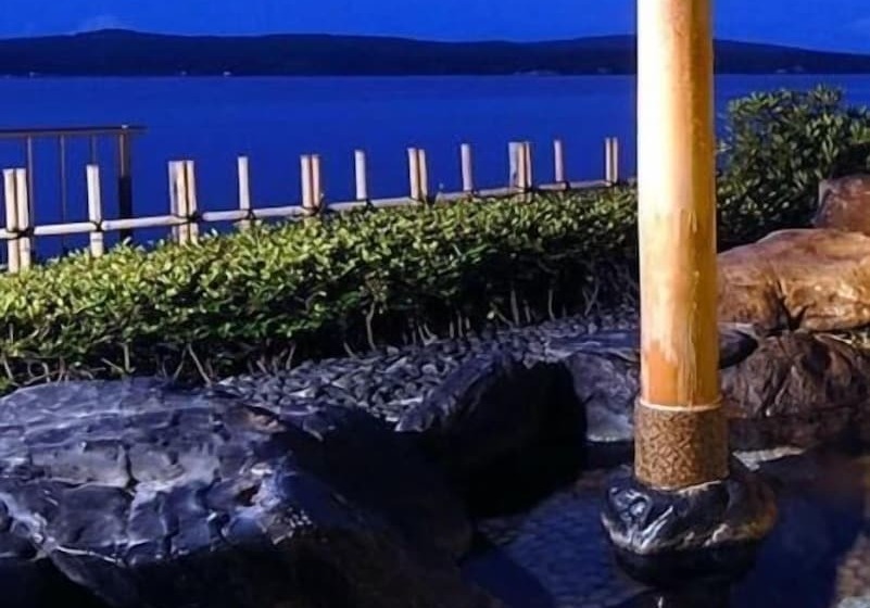 Отель Yukemurino Yado Biwanso