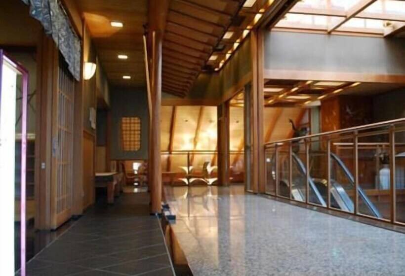 Отель Yukemurino Yado Biwanso