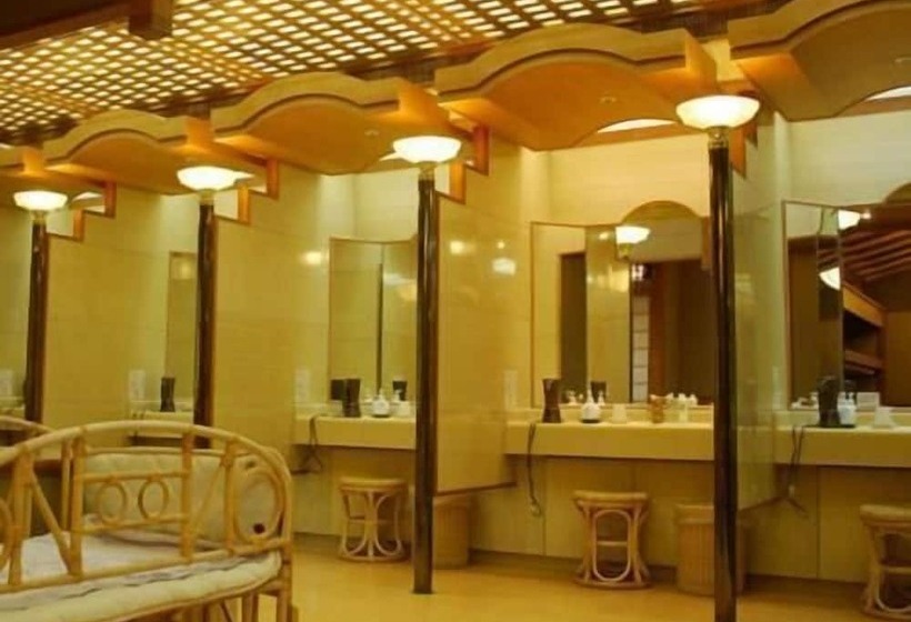 Отель Yukemurino Yado Biwanso