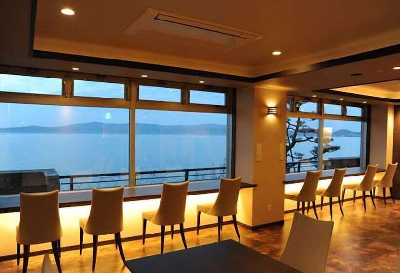 Отель Yukemurino Yado Biwanso