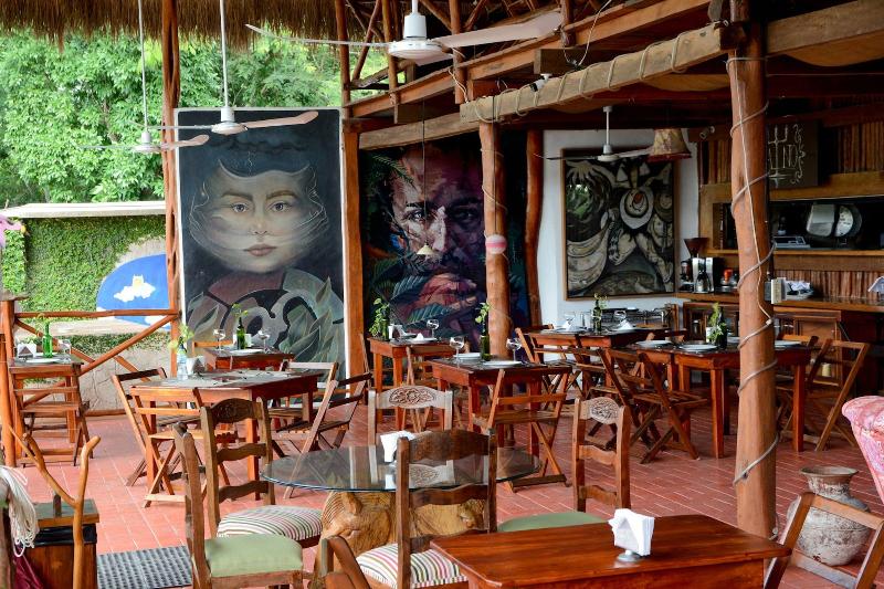 هتل Zentik Project & Saline Cave