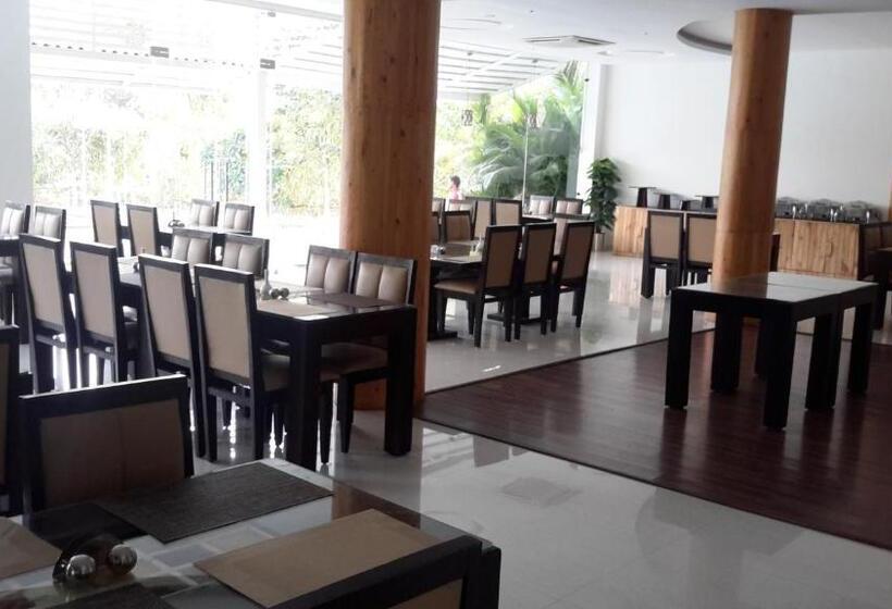 Mrugavani Resort & Spa