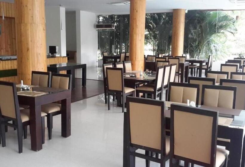 Mrugavani Resort & Spa