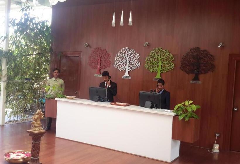 Mrugavani Resort & Spa