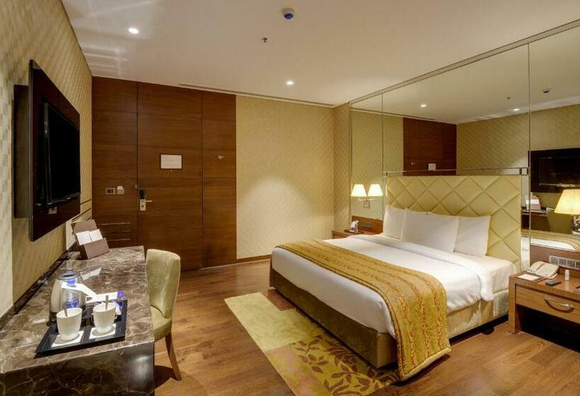 Niranta Airport Transit Hotel & Lounge Terminal 2 Arrivals