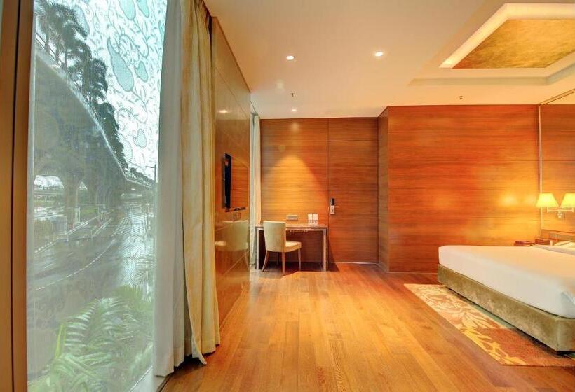 Niranta Airport Transit Hotel & Lounge Terminal 2 Arrivals